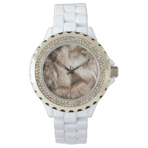 Elegant fur texture watch