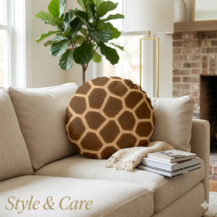 Elegant Giraffe Pattern Premium Quality Round Pillow