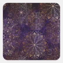 Elegant Gold and Purple Floral Mandala Pattern