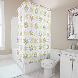 Elegant Gold Christmas Snowflakes Pattern
