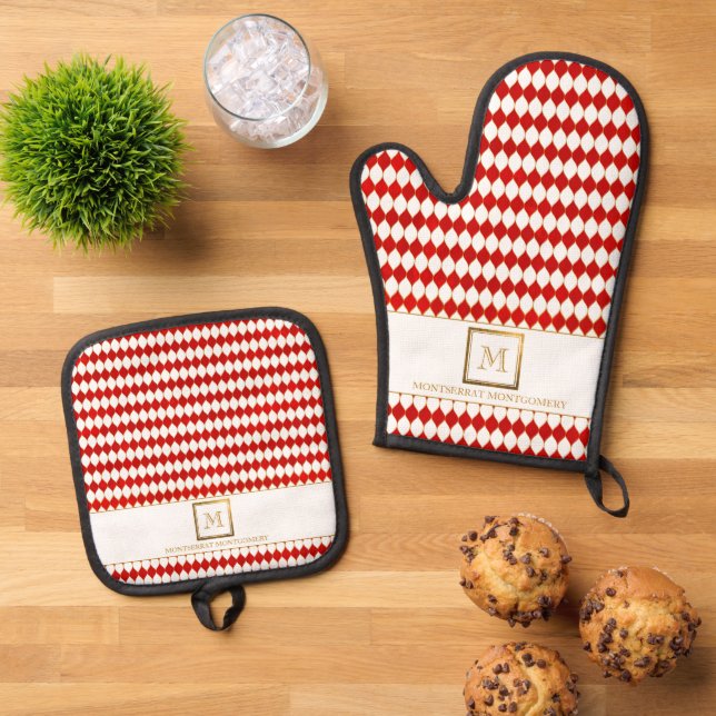 Elegant Gold Square Monogram Red Diamond Pattern Oven Mitt & Pot Holder Set (Top Down)
