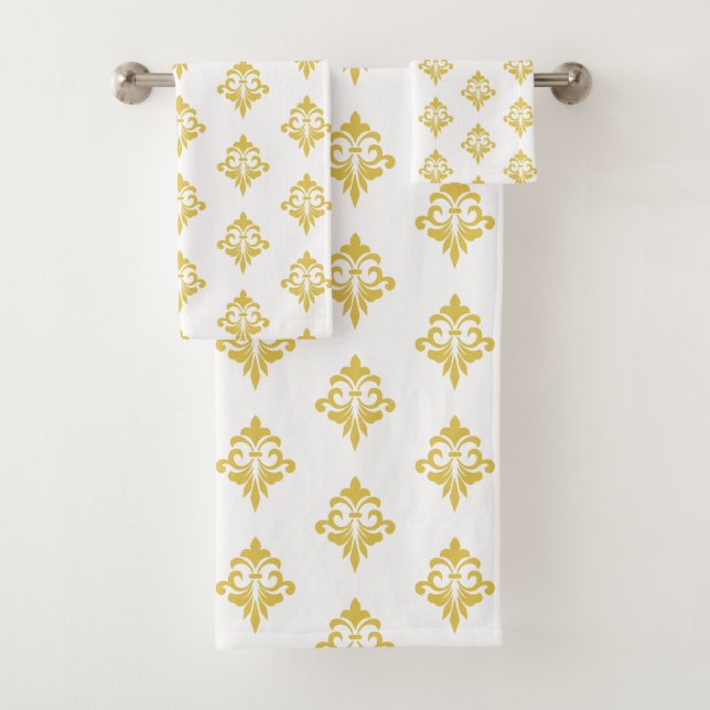 Elegant Golden Fleur de Lis Pattern on White Bath Towel Set (Insitu)