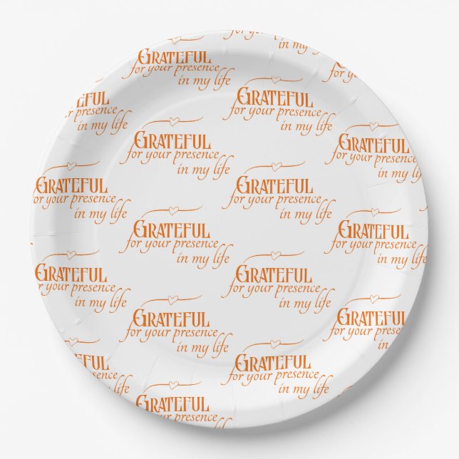 Elegant Grateful Thanksgiving Autumn Typography Paper Plate (Front)