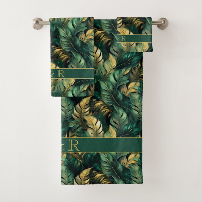 Elegant Green and Gold Monstera Leaves Bath Towel Set (Insitu)