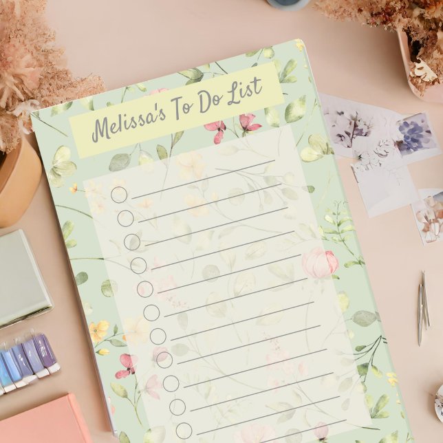 Elegant Green Floral Pattern Personalized Post-it Notes (Creator Uploaded)
