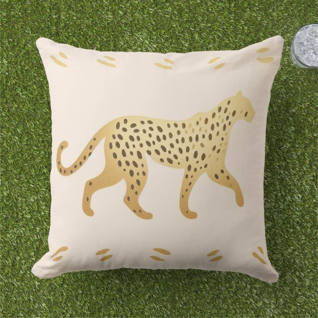 Elegant Jungle Pink and Gold Leopard  Outdoor Pillow (Grass)