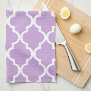 Elegant Lavender Quatrefoil Tiles Pattern Kitchen Towel