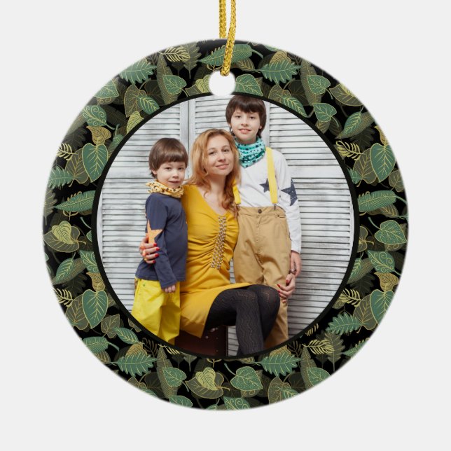 Elegant Leaf Design Botanical Ceramic Ornament (Front)