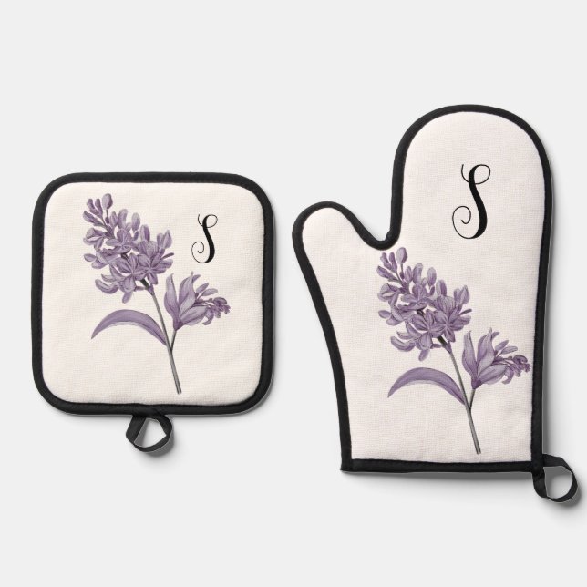 Elegant Lilac Monogram Pot Holder - Personalized  Oven Mitt & Pot Holder Set (Front)