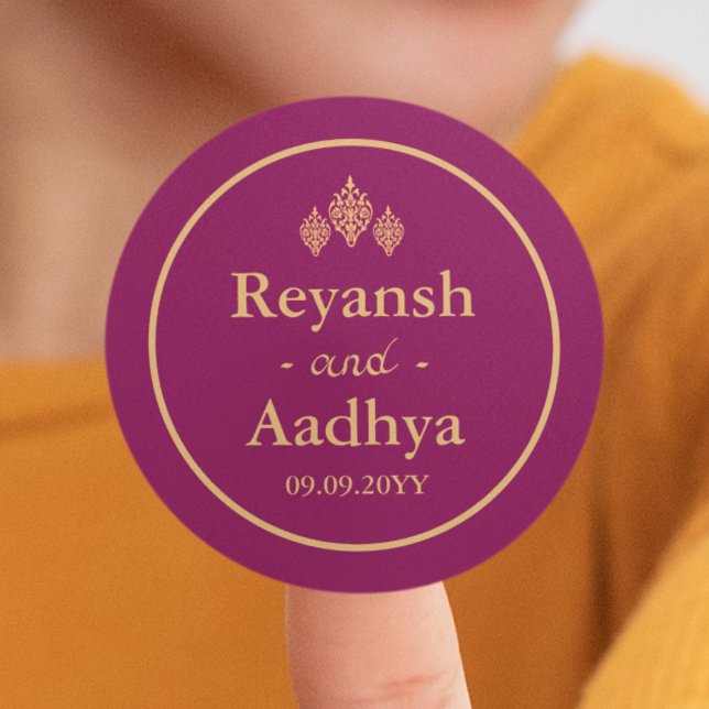 Elegant Magenta Gold Couple Names Indian Wedding Classic Round Sticker (Elegant Magenta Gold Couple Names Indian Wedding Classic Round Sticker
)