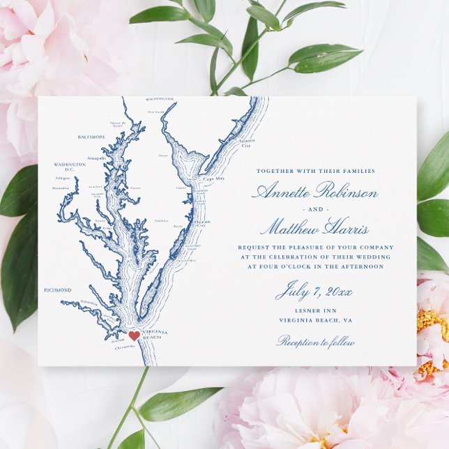 Élégant Mariage de carte de la plage de Virginia (Elegant Virginia Beach map wedding invitation with navy blue script and map of Chesapeake Bay)