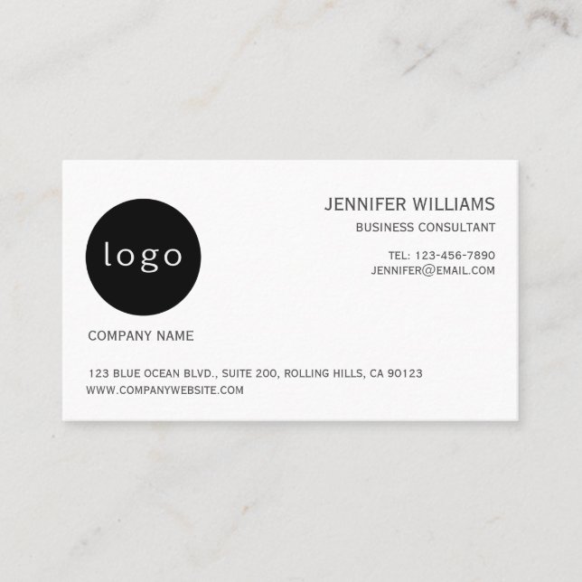 Elegant Minimalist Logo Template Business Card (Front)