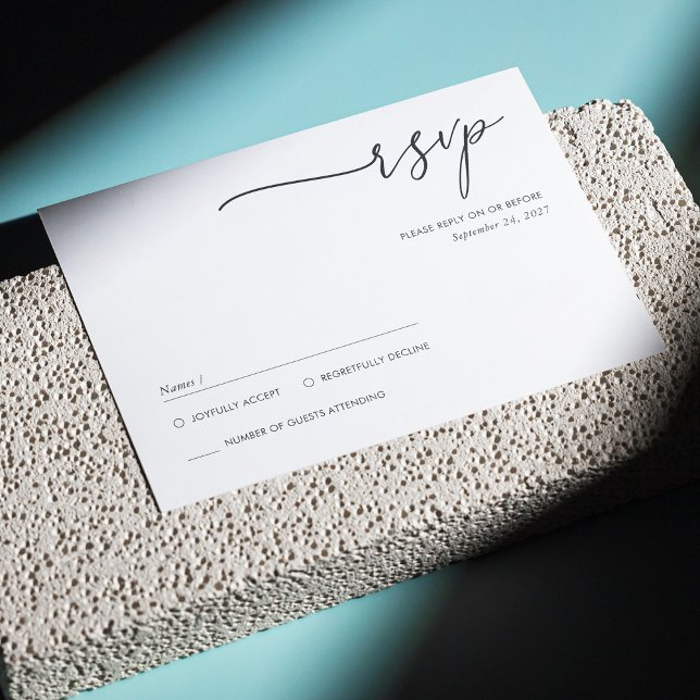 Élégant minimaliste script manuscrit carte RSVP (Elegant Minimalist Handwritten Script Wedding RSVP Card)