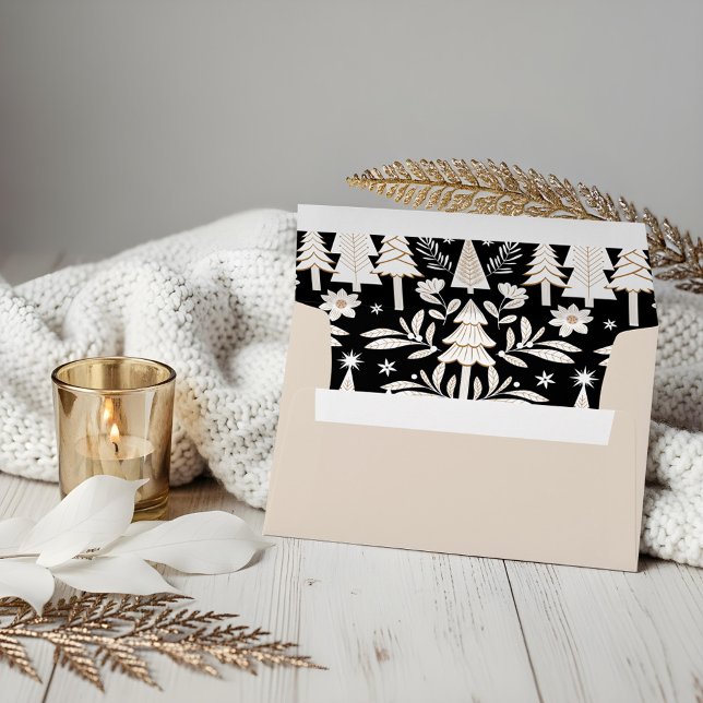 Elegant Modern Fa La La Evergreen Tree Christmas  Envelope (Elegant Modern Fa La La Evergreen Tree Christmas Envelope)