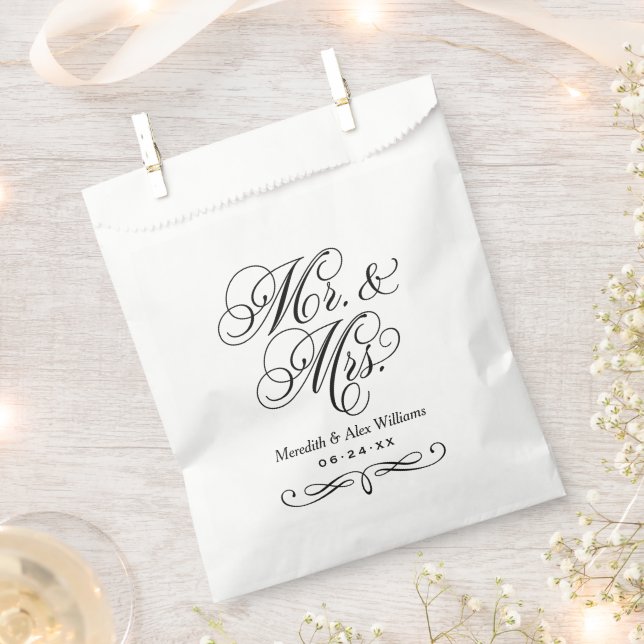 Elegant Mr and Mrs Black Script Custom Monogram Favour Bag (Clipped)