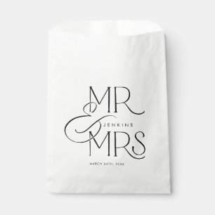 Elegant Mr and Mrs. Personalized Wedding Favour Bag