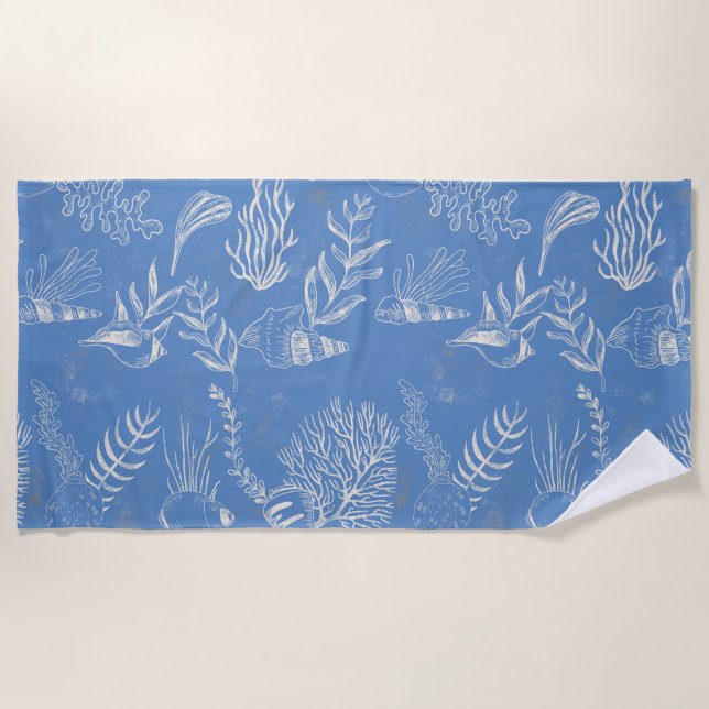 Elegant oceane blue toile beach towel (Front)