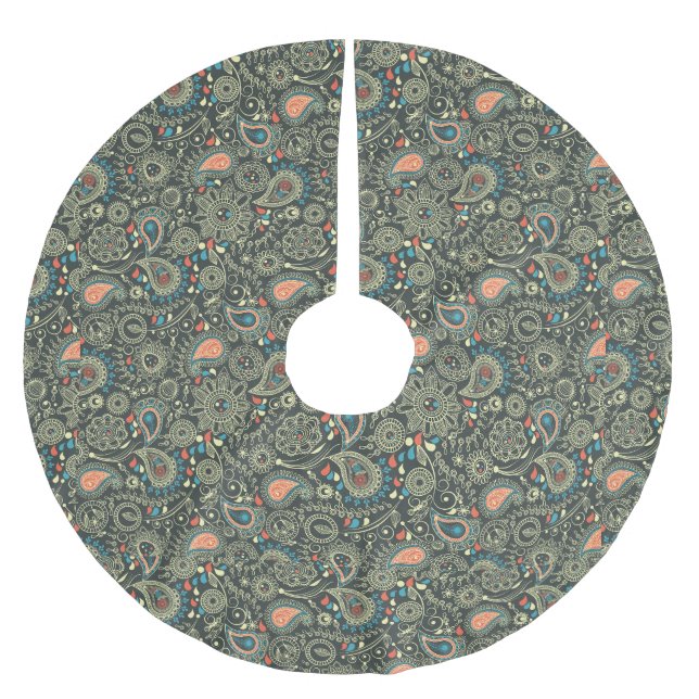 Elegant Pattern Brushed Polyester Tree Skirt (Front)