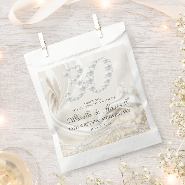 Elegant Pearl 30th Anniversary Favour Bag (Clipped)