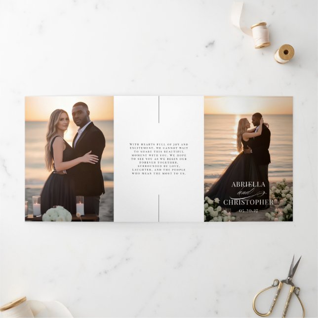 Elegant Photo Tri-Fold Wedding Invitation (Extérieur)