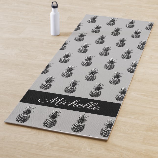 Elegant Pineapple Custom Yoga Mat  (In Situ)