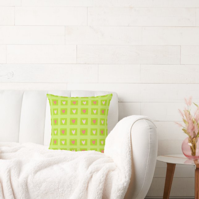 Elegant Pink Hearts Chequered Pattern Throw Pillow (Couch)