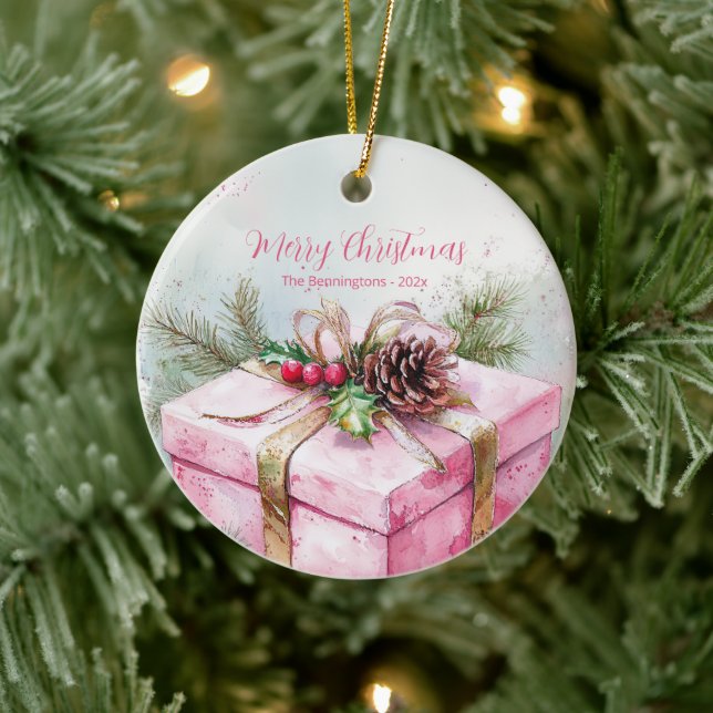 Elegant Pink Vintage Christmas Round Ceramic Ornament (Tree)