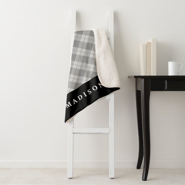 Elegant Plaid | Personalized Sherpa Blanket (In Situ)