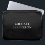 Elegant Plain Black White Personalized Custom Laptop Sleeve<br><div class="desc">You say a black background wouldn't be good? Think again. Black is always the colour of taste and nobility. It is one of the most eye-catching and striking colours throughout history. Why not reflect your own personality and taste to others with this uniquely designed template?</div>