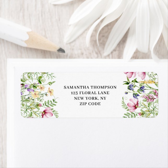 Élégant pré floral rose (En situation)