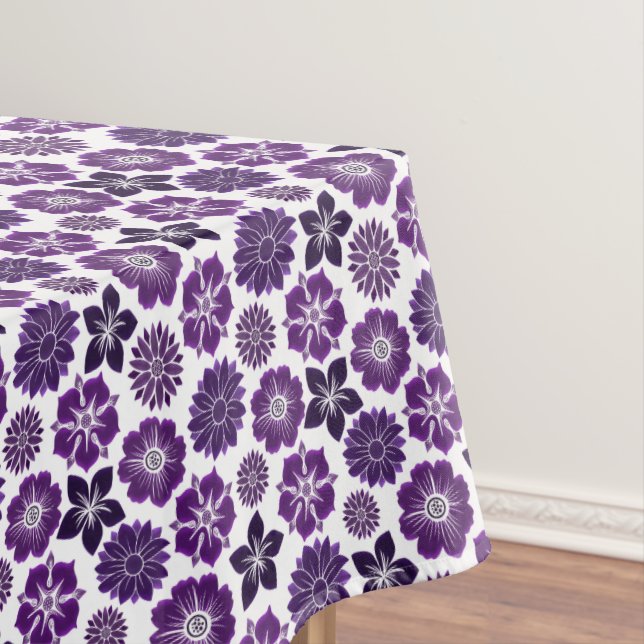 Elegant Purple Floral Pattern Tablecloth (In Situ)