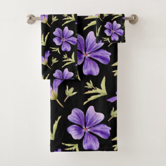 Elegant Purple Flowers Pattern with Green Accents