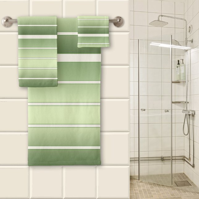 Élégant rayé vert  (A beautiful striped bathroom towel set in different shades of green with ivory)