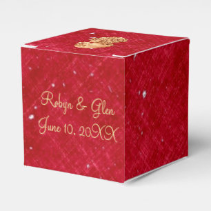 Elegant Red and Gold Vintage Cameo Favour Box