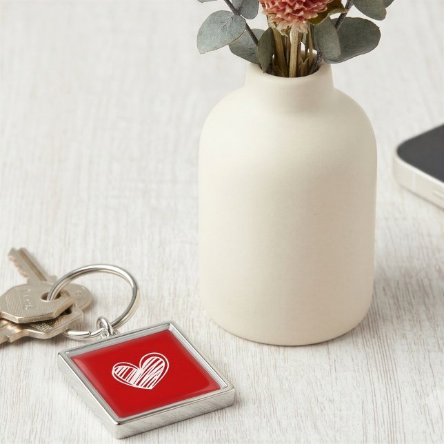 Elegant Red Heart Metal Keychain (Creator Uploaded)