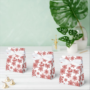 Elegant Red Snowflake Pattern on White Christmas Favor Box