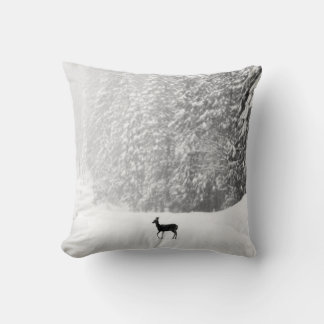 Elegant Round Throw Pillow for Home Decor