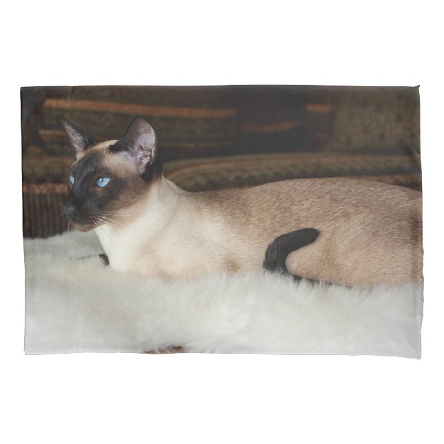 Elegant Siamese Cat Pillowcase (Front)