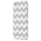 Elegant Silver Glitter Zigzag Chevron Pattern