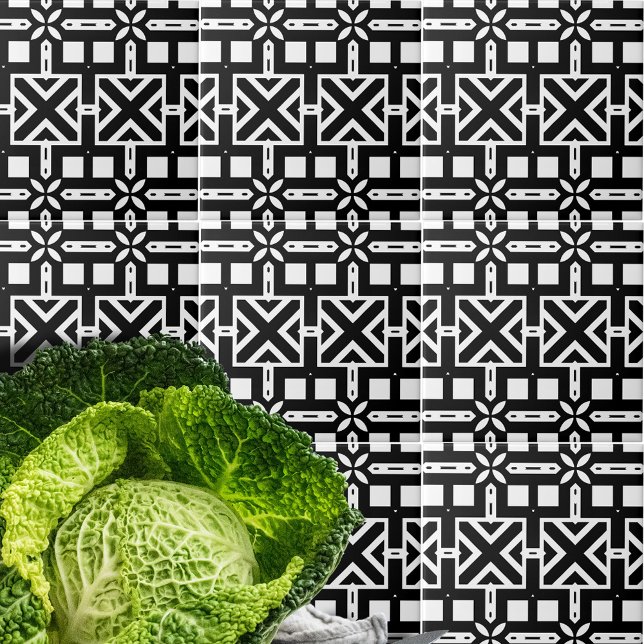 Elegant Trendy Black and White Geometric Pattern Tile (Creator Uploaded)