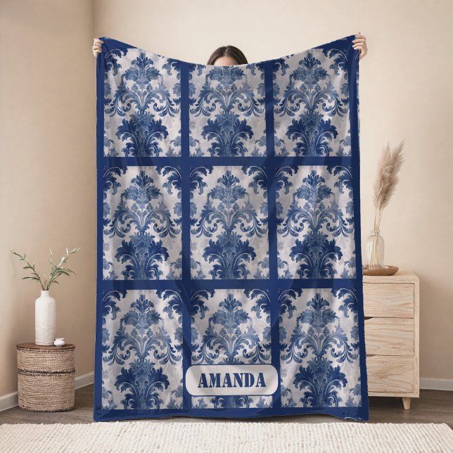 Elegant vintage Blue damask repeat pattern  Fleece Blanket (Creator Uploaded)