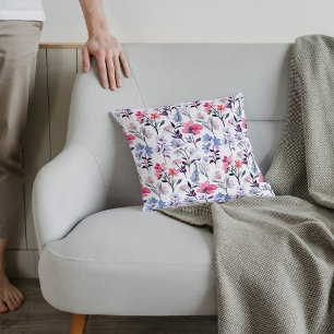 Elegant vintage wildflowers floral pattern  throw pillow