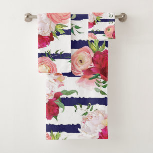 Elégante aquarelle fleurie décorative attirant l'o