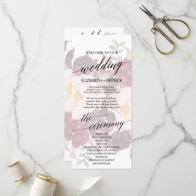 Élégante calligraphie | Programme de mariage flora (Devant/Arrière en situation)