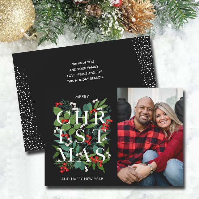 Élégante carte de vacances photo de Noël (CHRISTMAS typography on greenery and berries photo cards - PRINTED and/or INSTANT DOWNLOAD)