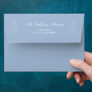 Elégante enveloppe florale simple bleu clair