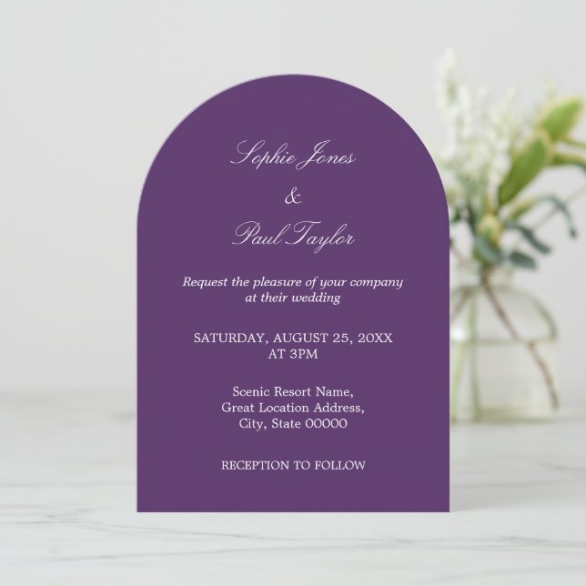 Élégante Faire-part de mariage en arc violet foncé (Debout devant)