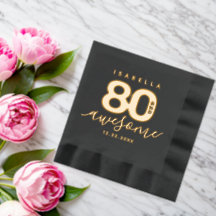 Elégante fille moderne 80 et stupéfiant