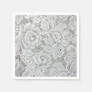 Élégante serviettes en papier dentelle blanche