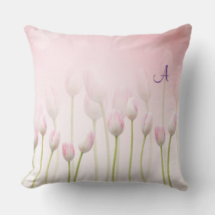 Élégante Tulipes rose Coussin de monogramme de la 